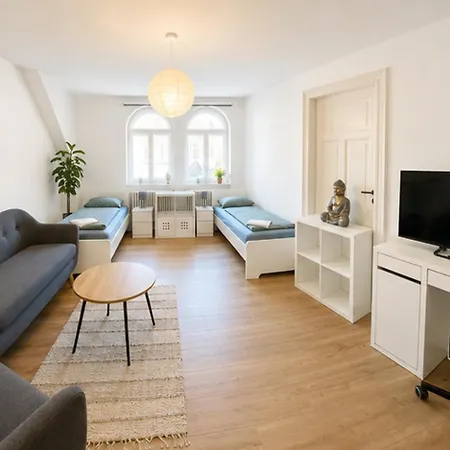 Grosses 3-zimmer In Freital, Nahe Dresden Teilen Speichern * フライタール